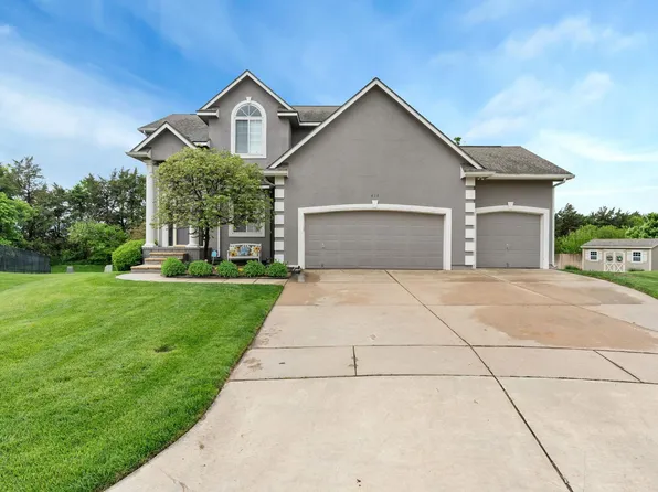 417 Homestead Ct, Colwich, KS 67030