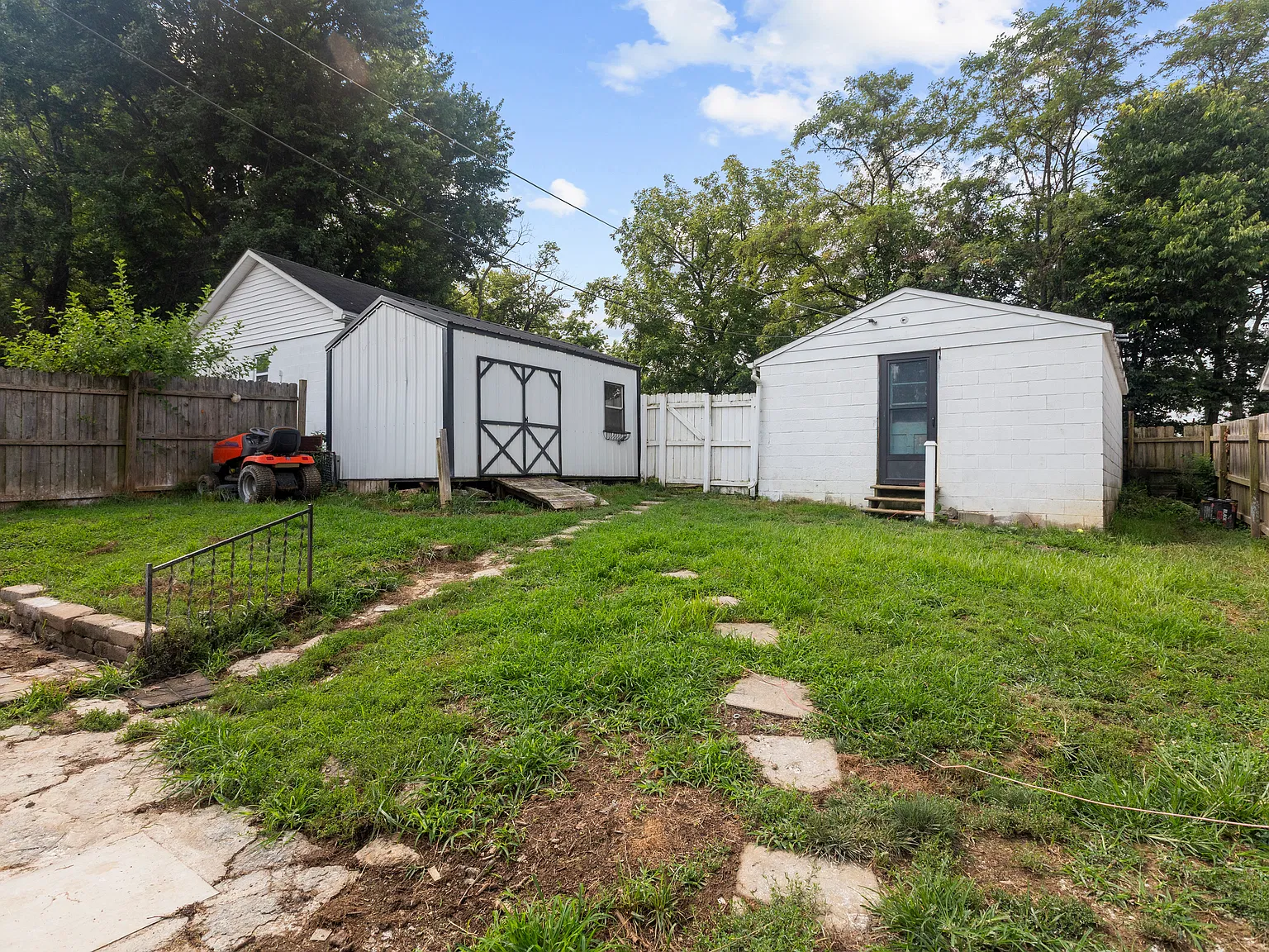 2 bed, 1154 sqft, $1,750 — Photo 4