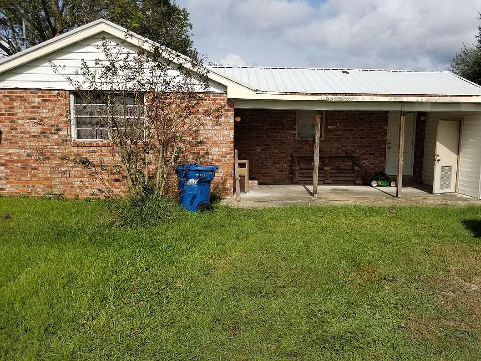 2nd image of 3102 W Gloria Switch Rd