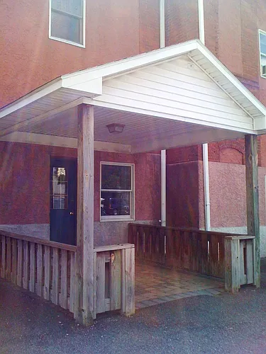 20 E Center St #8 Photo 1