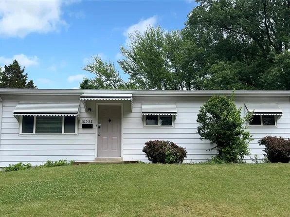 10532 Count Dr, Saint Louis, MO 63136