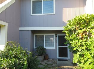 132 Harbor Oaks Cir, Santa Cruz, CA 95062