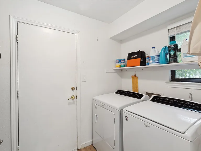 3008 Kirby Dr — Photo 20