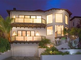 872 Armada Ter, San Diego, CA 92106