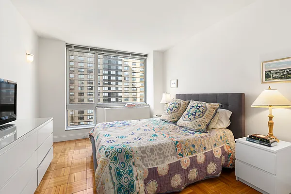 Rented by Compass | media 5