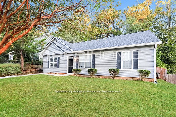 1st image of 201 Antebellum Ct
