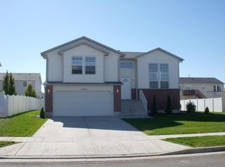 1467 W 1725 S, Woods Cross, UT 84087