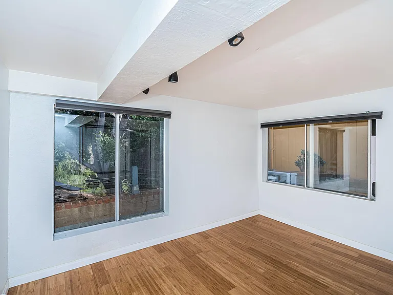 2559 Tuberose St — Photo 18