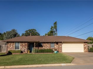 1101 N El Dorado St, Weatherford, OK 73096
