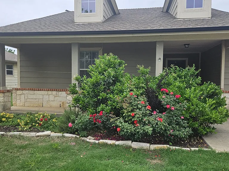 9608 George Washington Dr — Photo 2