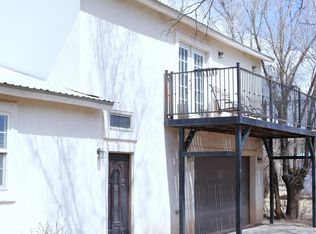 404 W 3rd St, Capitan, NM 88316