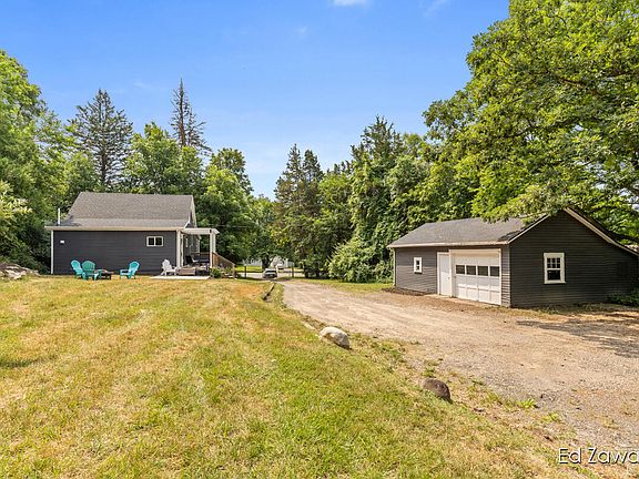 4th image of 6691 Cannonsburg Rd NE