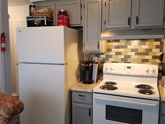 4th image of 3134 Dunkirk Ave