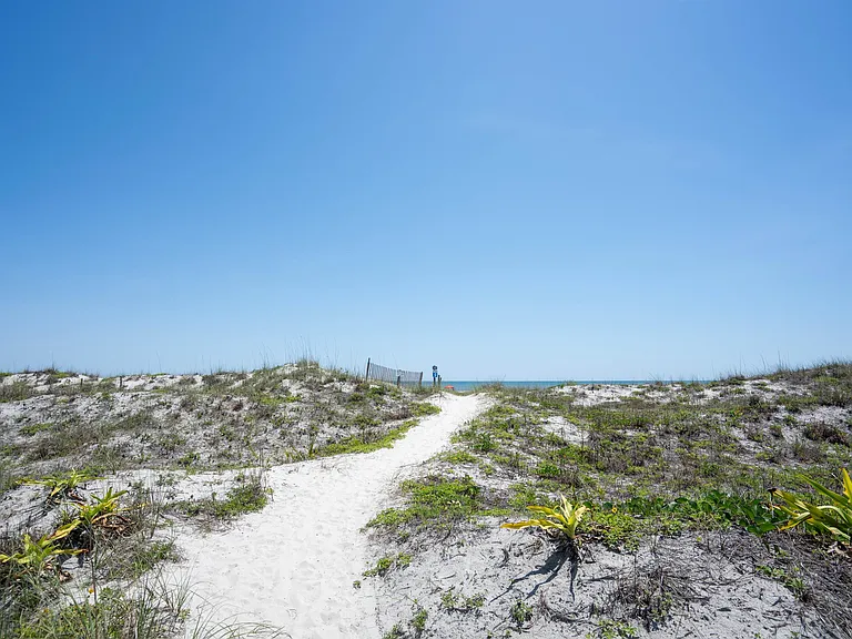 740 A1a Beach Blvd #B — Photo 28