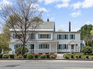 18 North St, Douglas, MA 01516