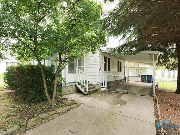 2nd image of 1716 Hinsdale Dr