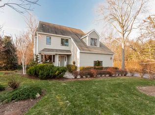 12 Ridge Farms Rd, Norwalk, CT 06850