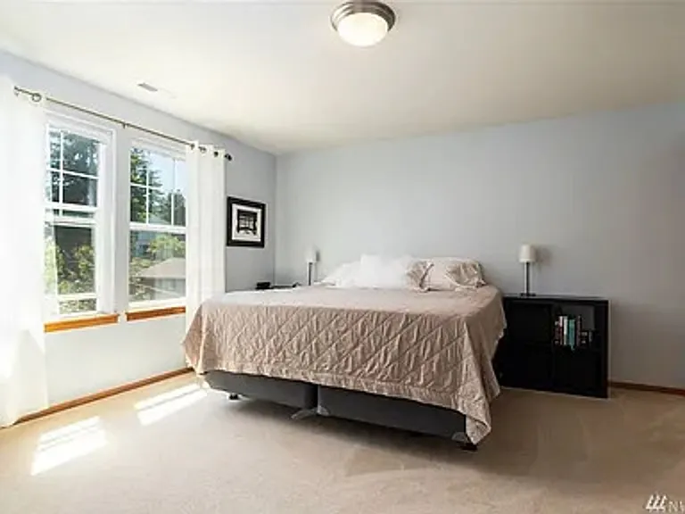 1119 N Waugh Rd — Photo 11