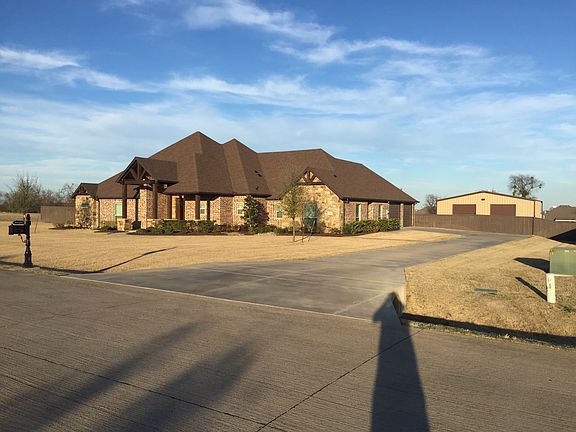 2nd image of 430 Davenport Dr