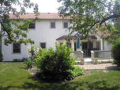 3rd image of 318 Avon Ct