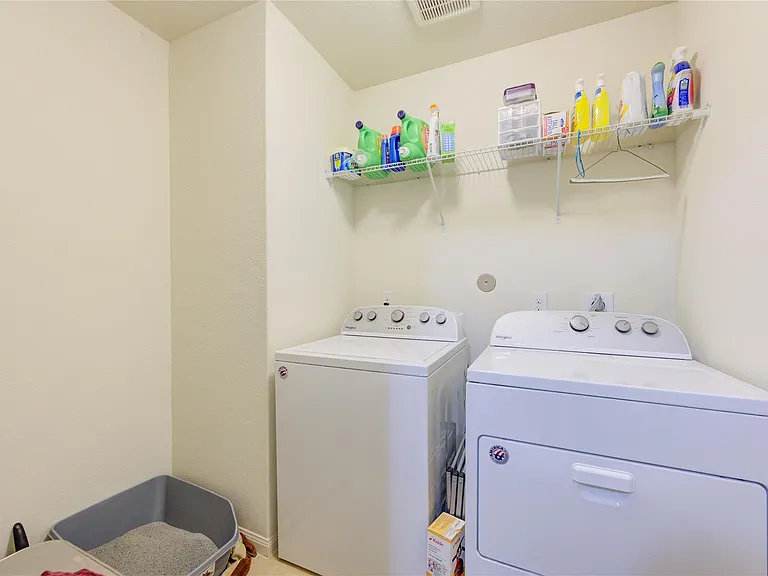 7546 Fettle Ln — Photo 32