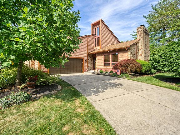 2nd image of 286 Tallowwood Dr