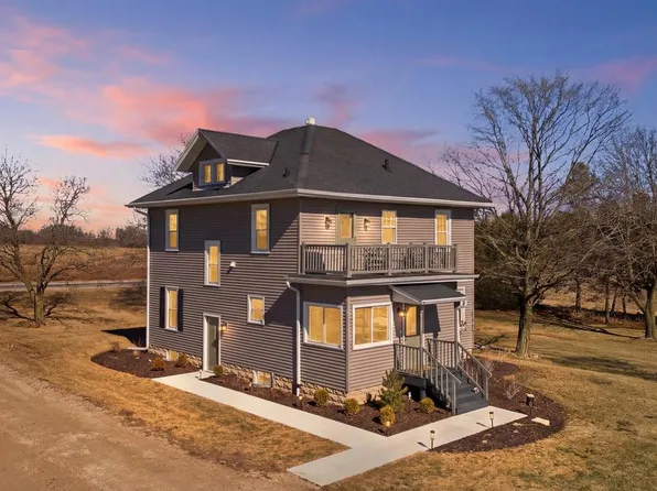 W4037 COUNTY ROAD RR, Cedar Grove, WI 53013