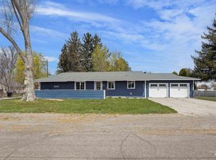 604 Locke Ave, Gooding, ID 83330