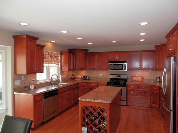 5th image of 5060 171st St