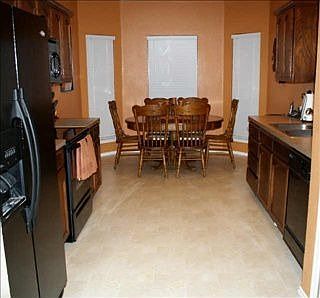 4th image of 7428 Maroon Dr