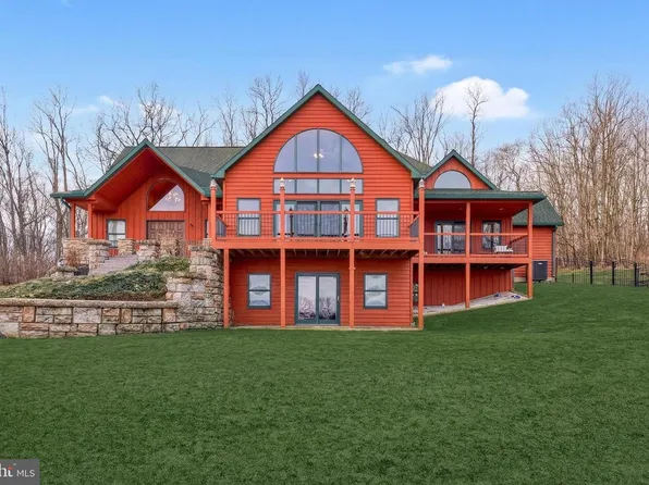 9 Bradi Dr, Carlisle, PA 17015