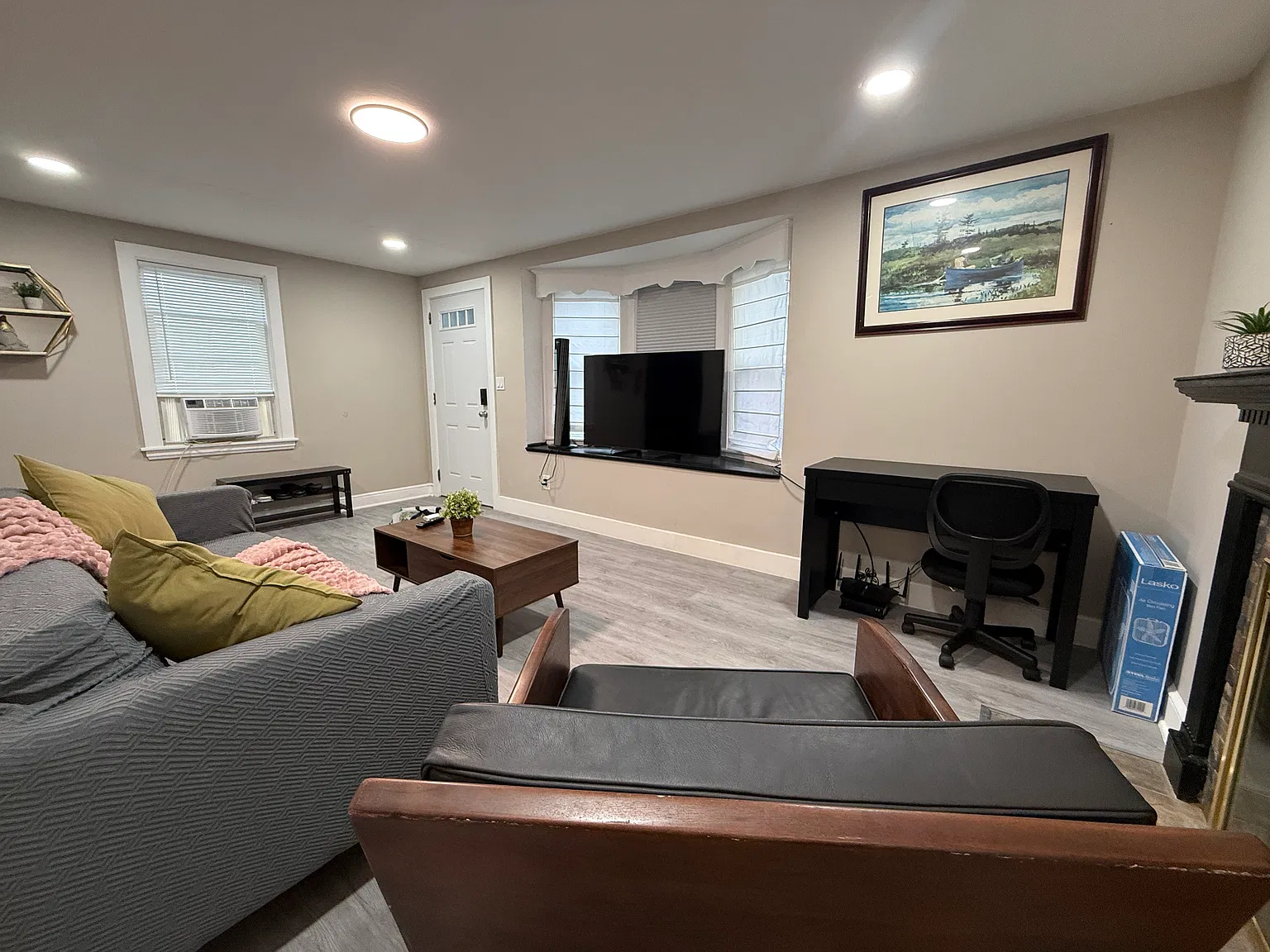 2 bed, 1000 sqft, $3,200 — Photo 4