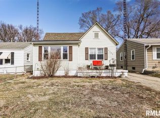 2241 E Grandview Ave, Springfield, IL 62702