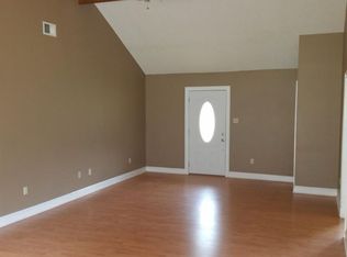 9004 Warbler Ave, Ocean Springs, MS 39564