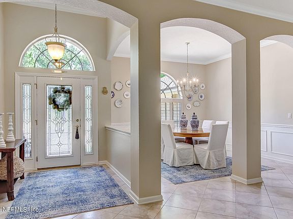 5th image of 800 Cypress Crossing Trl