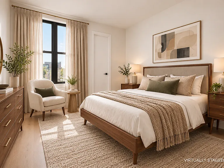338 Wilson Ave #3L — Photo 4