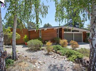 5953 Highwood Rd, Castro Valley, CA 94552