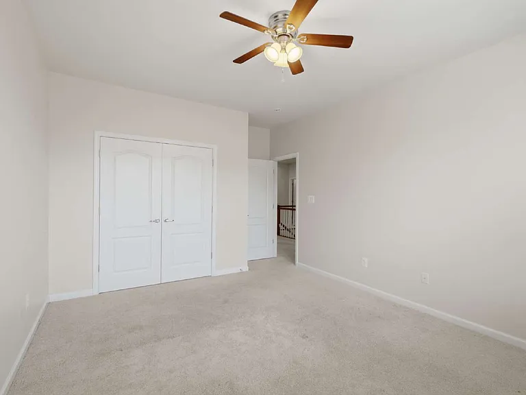 20920 Ashburn Heights Dr — Photo 29