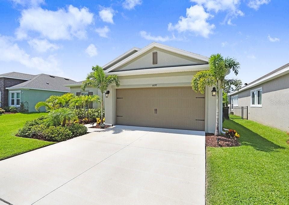 6097 Golden Nettle Dr, Apollo Beach, FL 33572 | MLS