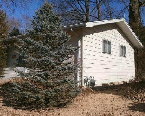 3rd image of 3434 Saint Thomas More Pl