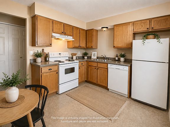 5th image of 2269 11th Ave E APT 1