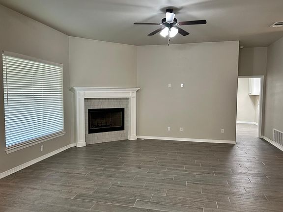 4th image of 620 Holstein Dr