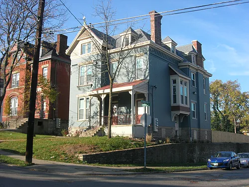 2625 Eden Ave #2 Photo 1