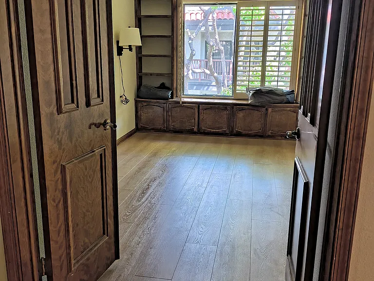 Den / office or 3rd bedroom use as needed. there is a closet