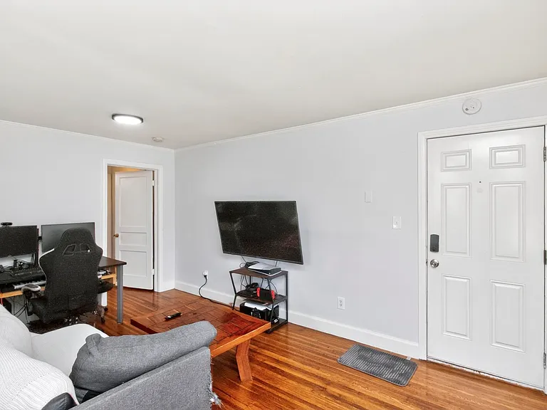 1911 Moran Ave #A — Photo 7