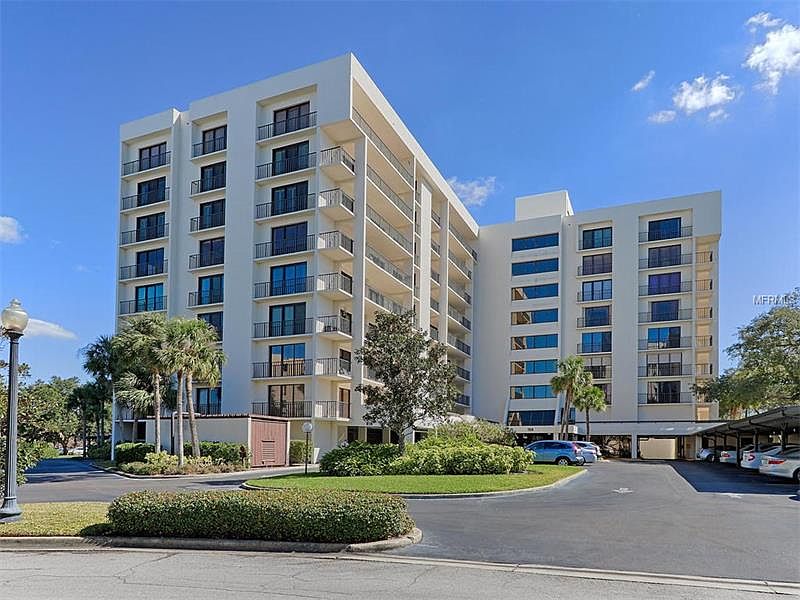 1st image of 150 Belleview Blvd APT 803