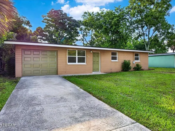 1435 Atlanta Dr, Daytona Beach, FL 32117