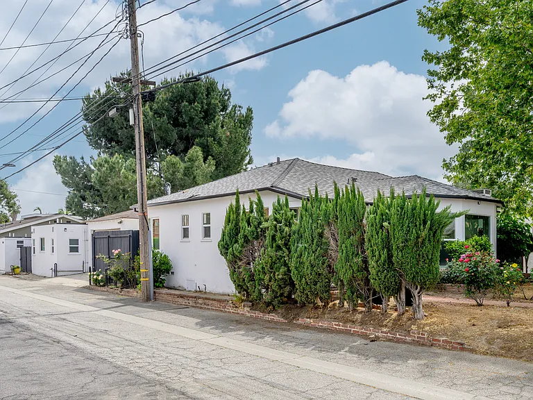 314 W Cedar Ave — Photo 13