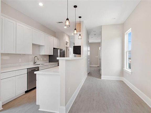 3rd image of 4220 Erato St