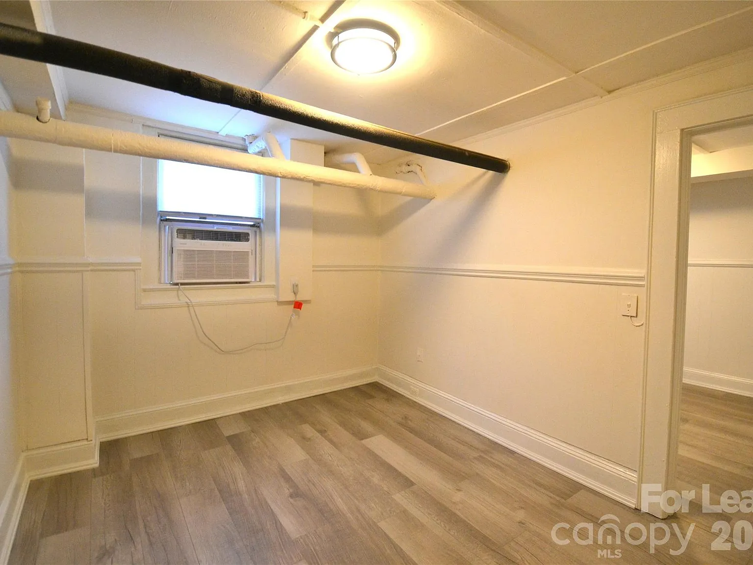 49 Corban Ave SW — Photo 3